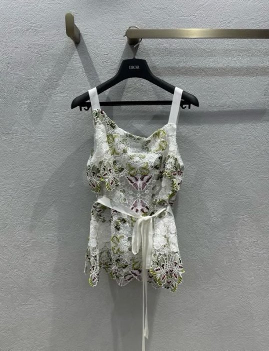 Костюм женский фото 8