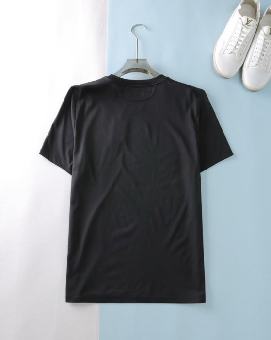 T-shirt men's фото 5