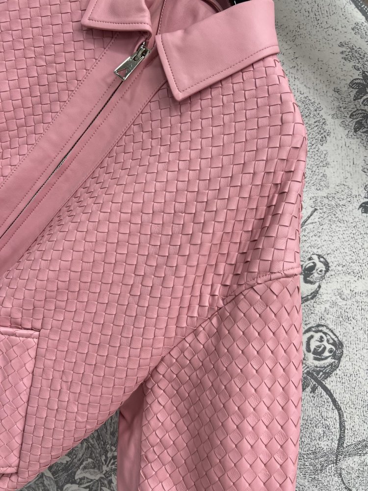 Jacket women's leather фото 6