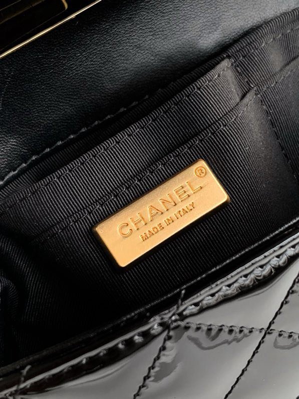 Сумка кожаная CHANEL 25P 18 см фото 9