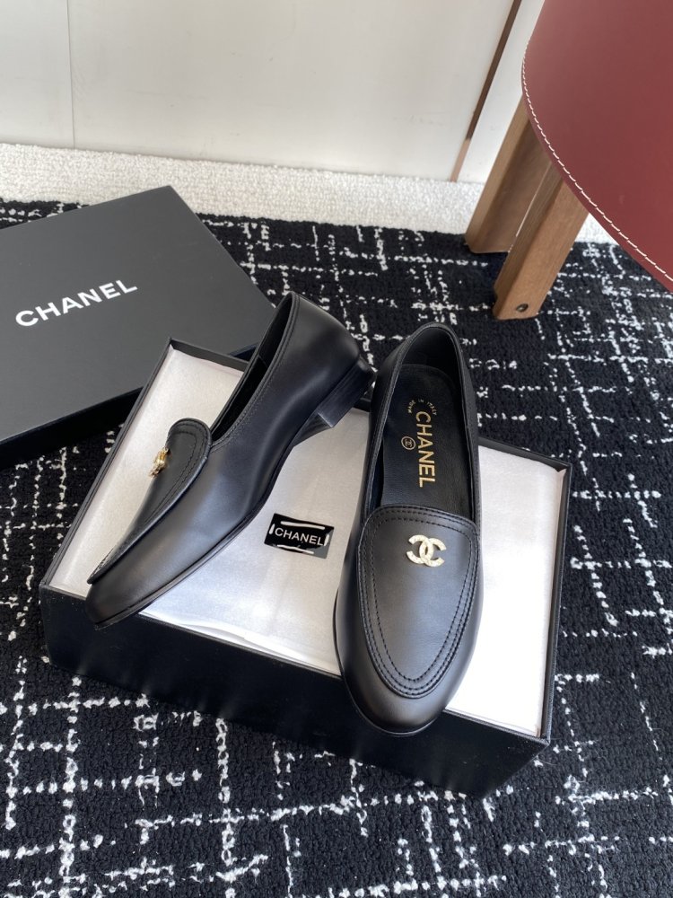 Лоферы женские фото 5