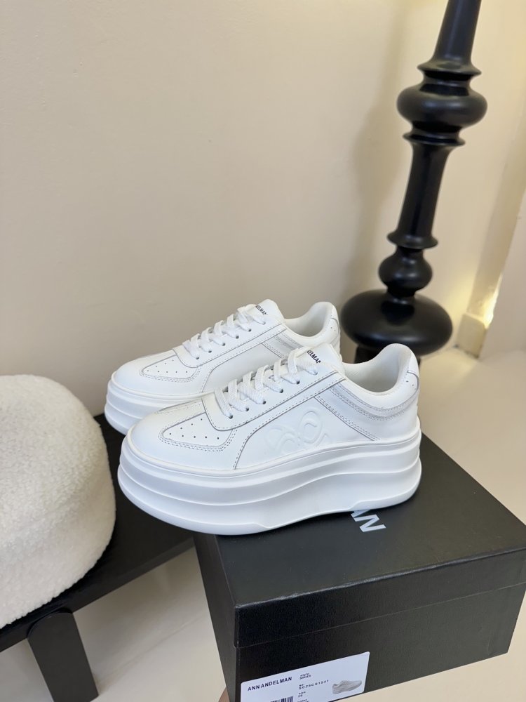 Sneakers women's фото 5