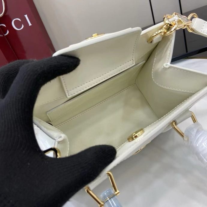 Сумка кожаная Gucci Diana 20 см фото 8