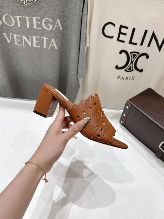 Босоножки фото 5