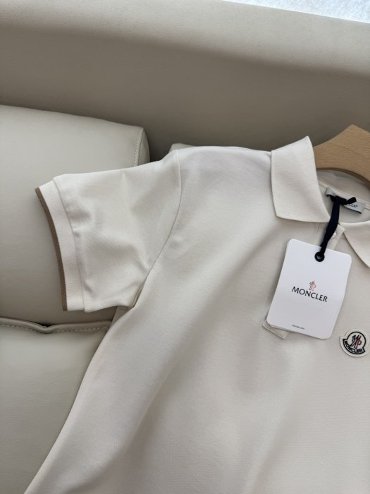 Футболка жіноча фото 6