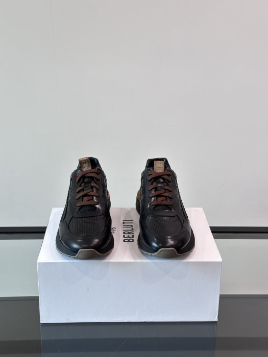 Кроссовки мужские фото 2