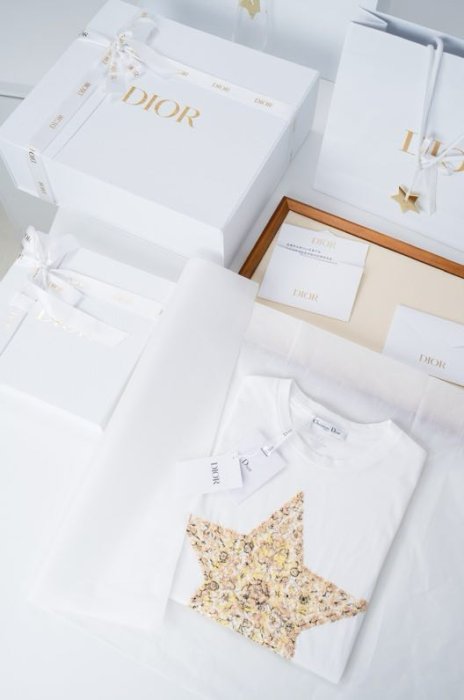 Футболка женская фото 2