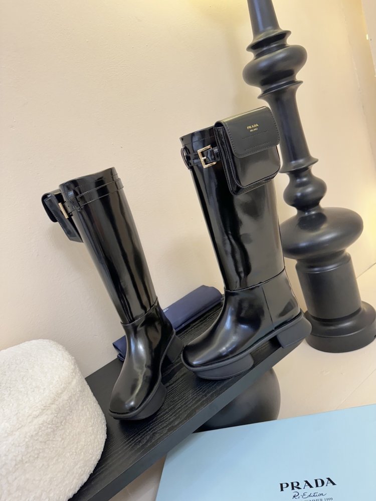 Чоботи жіночі фото 3