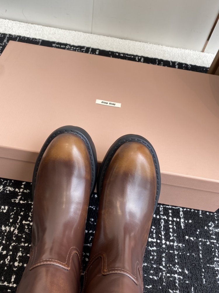 Boots women's фото 7