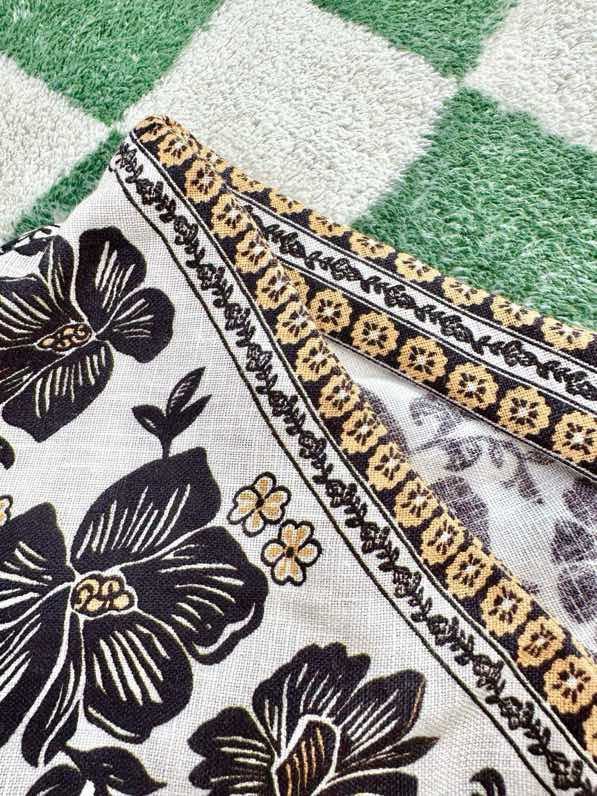 Long linen skirt of series ILLUMINATE фото 3