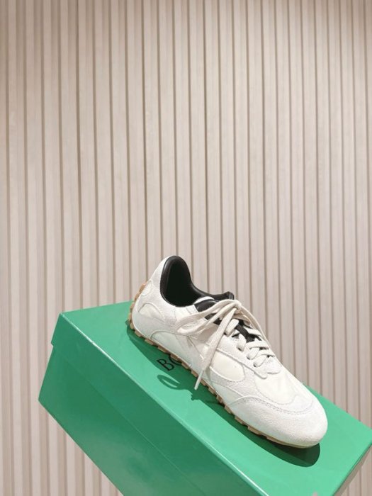 Кеди жіночі фото 8