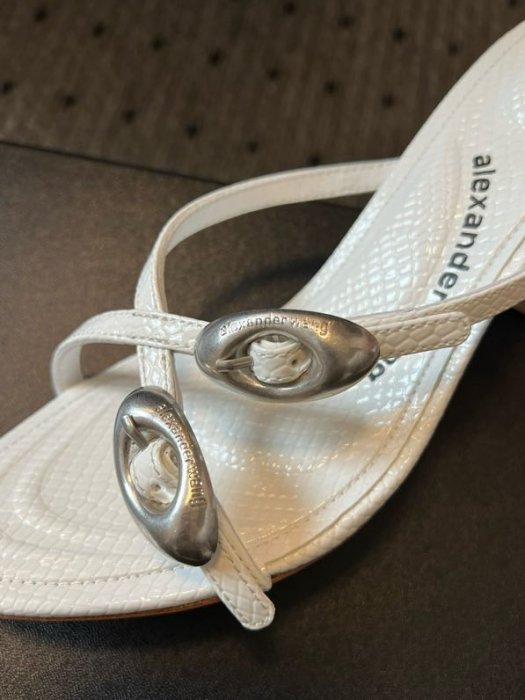 Босоножки фото 6