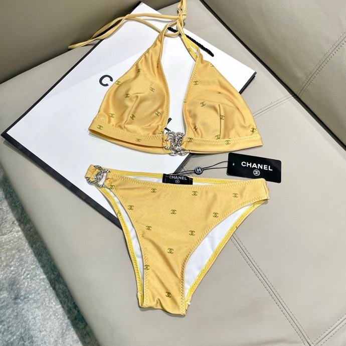 Swimsuit фото 3