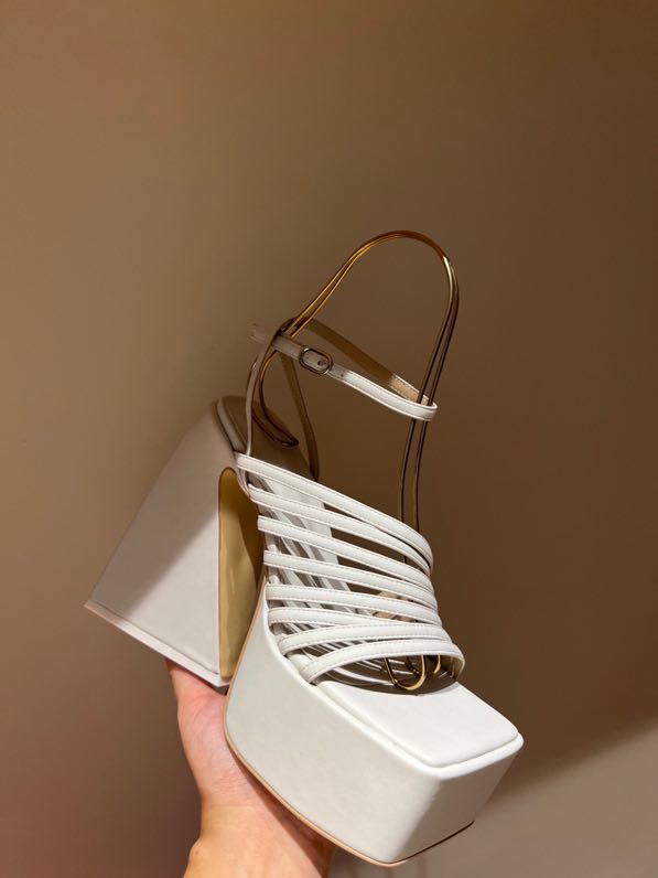 Sandals on high heel and platform фото 2