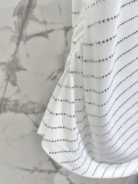 T-shirt women's фото 5