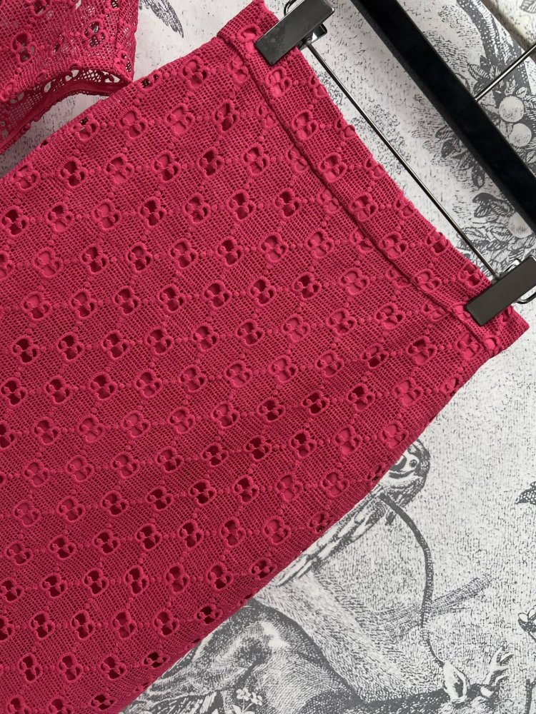 Costume female фото 4