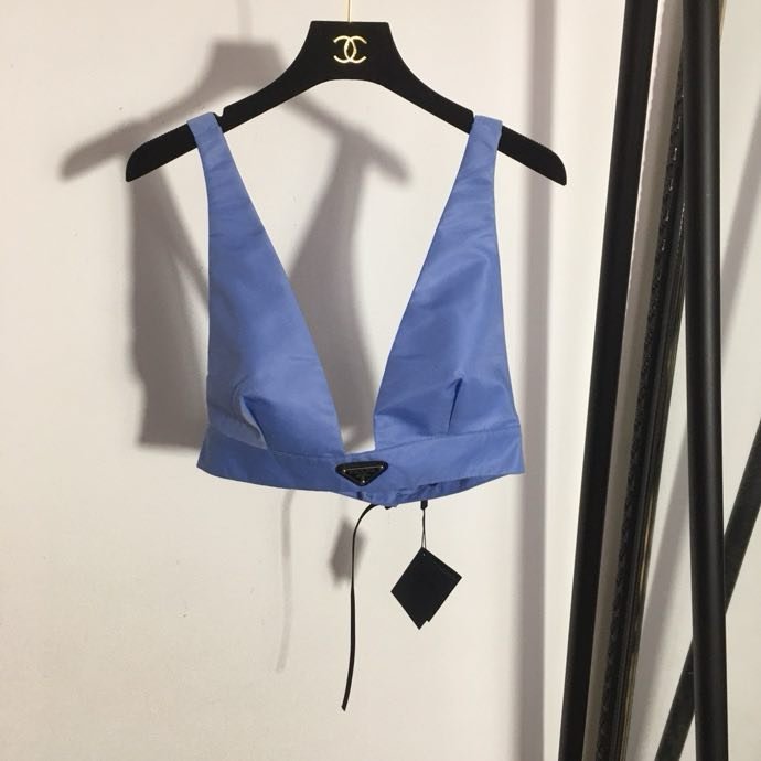 Costume female фото 4