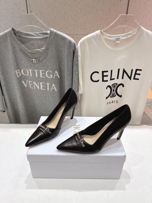 Туфлі жіночі фото 3