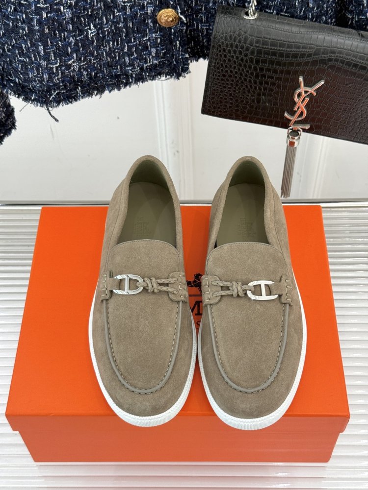 Лоферы женские фото 4