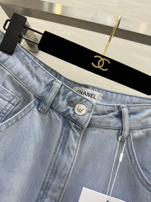 Джинси жіночі фото 2