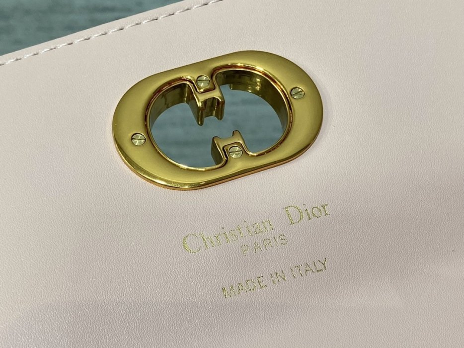 Сумка Miss Caro 24 см фото 9