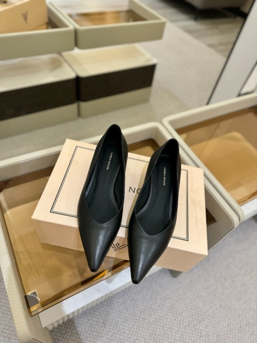 Туфлі жіночі фото 4