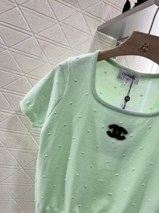 Футболка женская фото 7