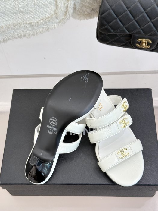 Босоножки фото 9