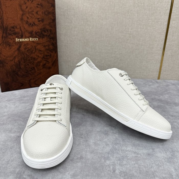 Кросівки фото 7