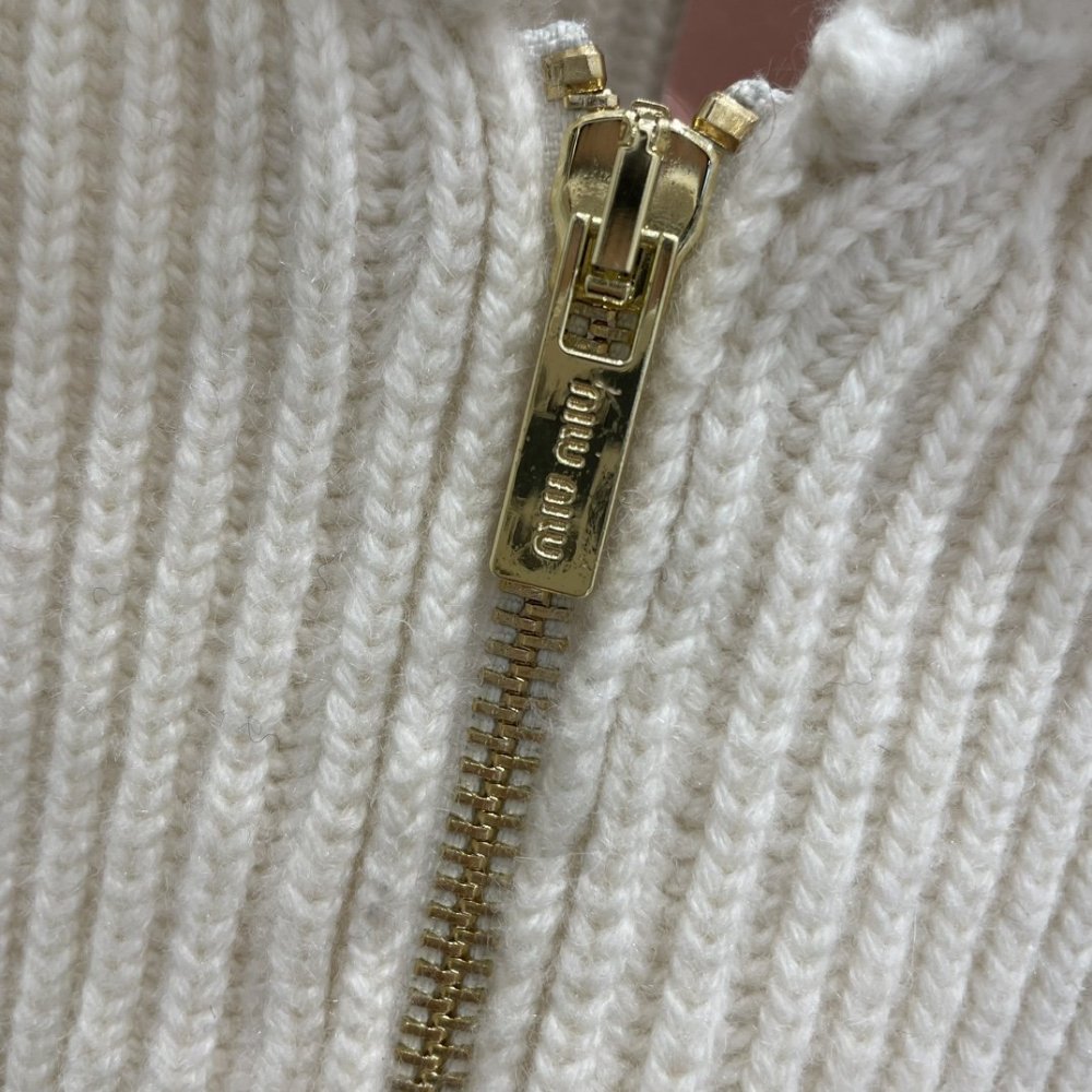 Кашемировый женский свитер фото 6