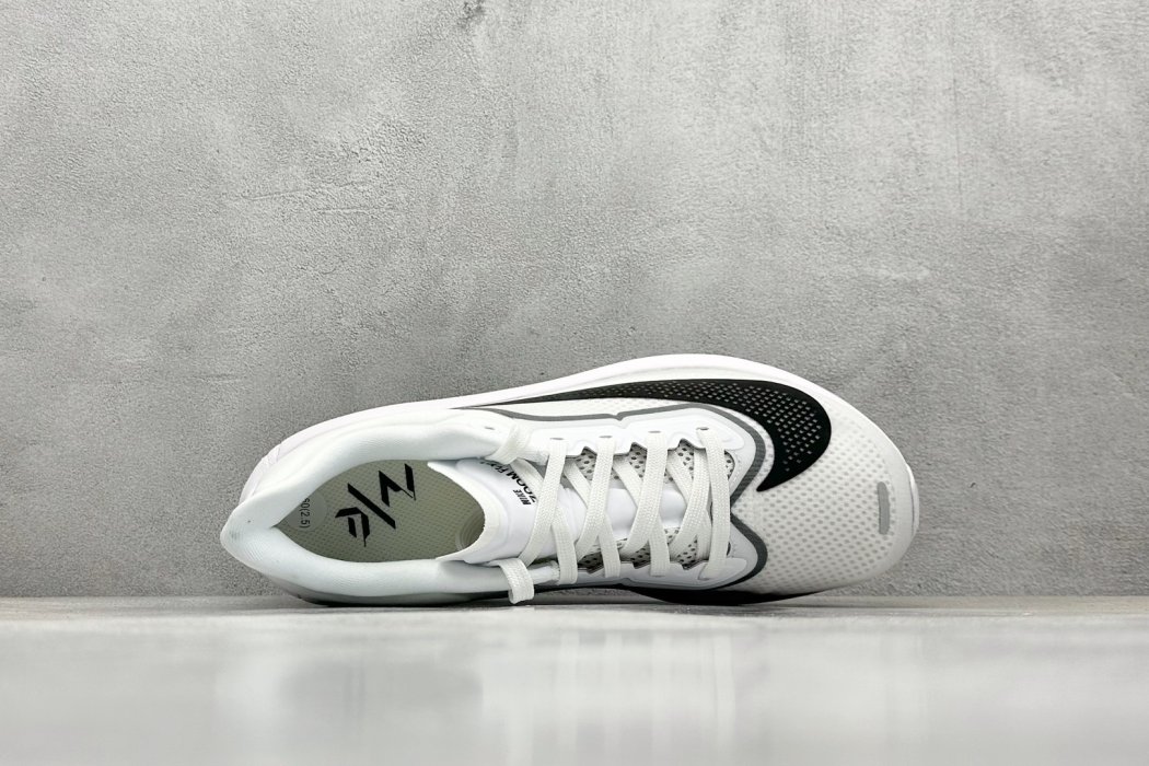 Кроссовки NIKE AIR Zoom RIVAL Fly 6 фото 3