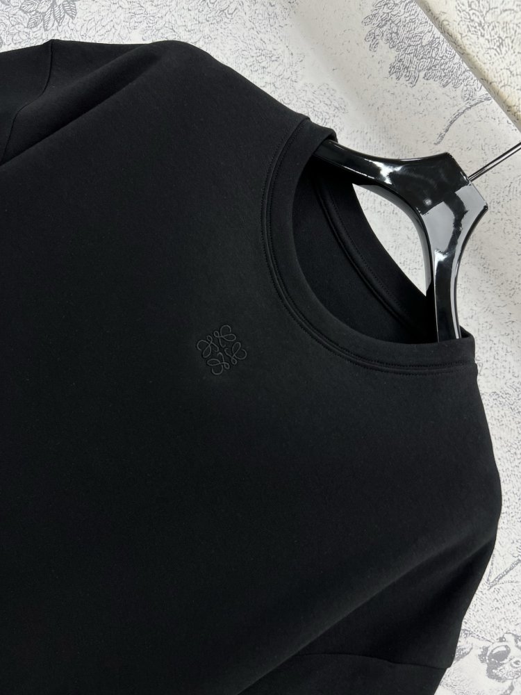 Футболка жіноча фото 2