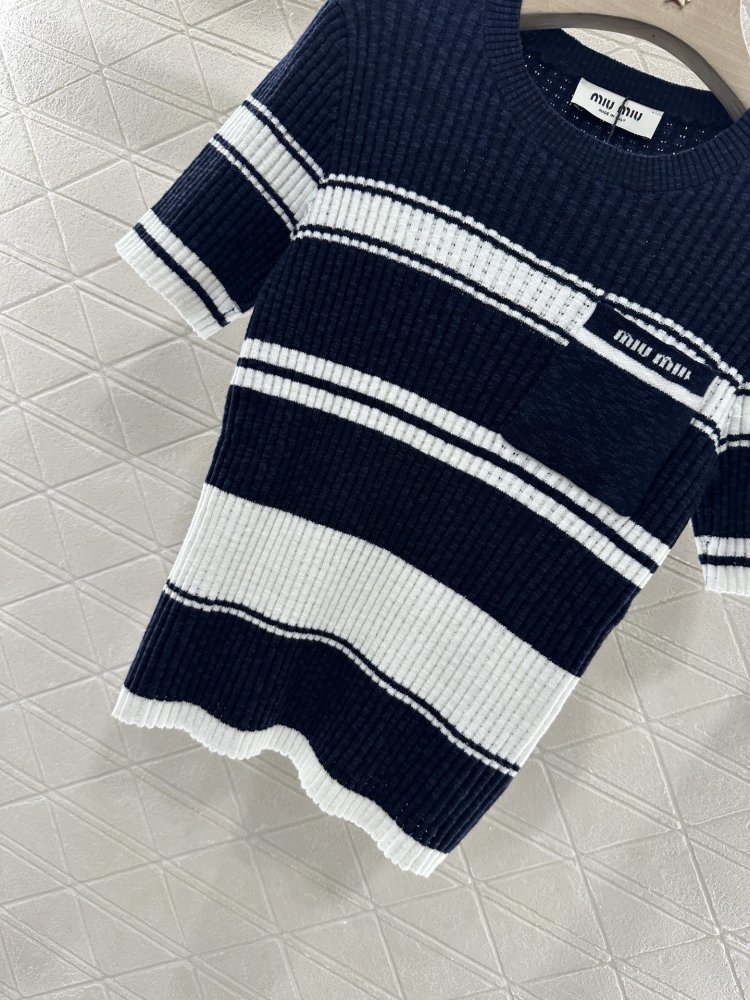 Кофта жіноча фото 5