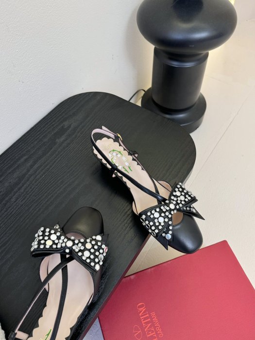 Босоножки фото 4