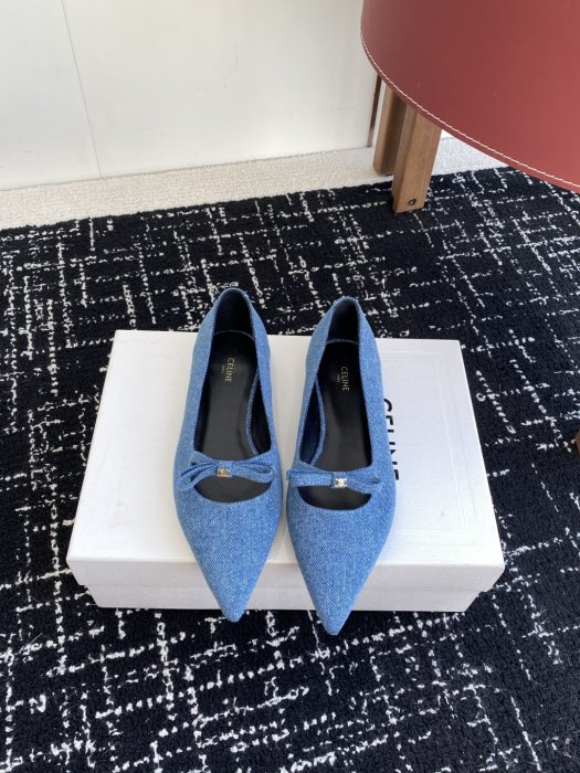 Туфлі жіночі