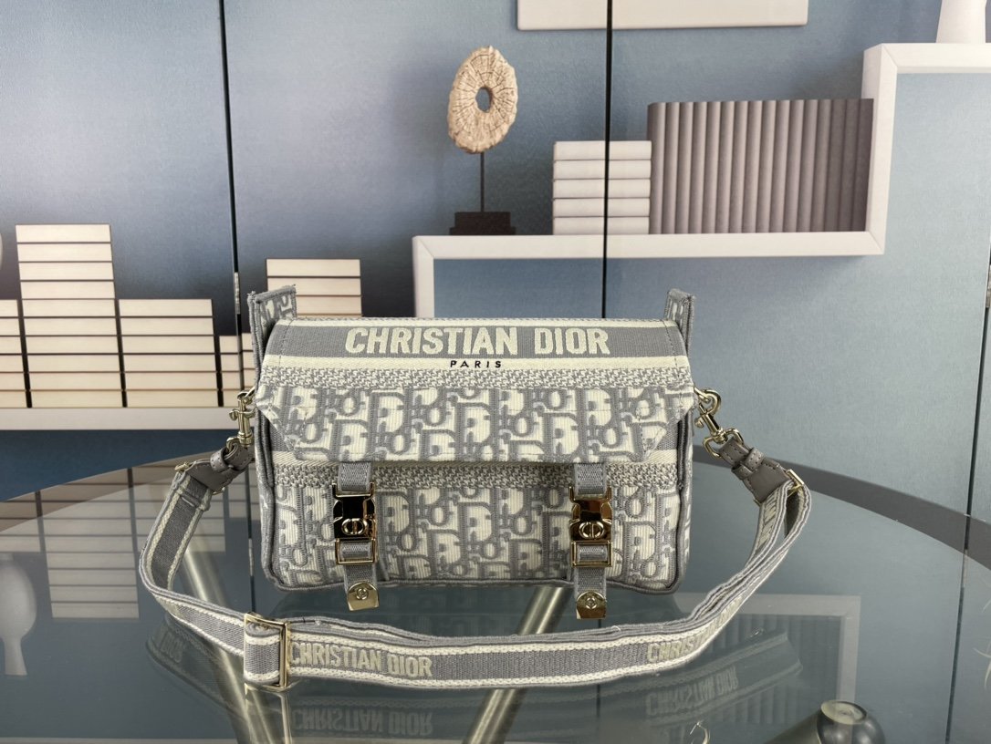 Сумка Christian Dior Paris 23 см