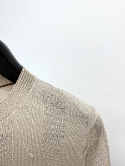 T-shirt men's фото 3