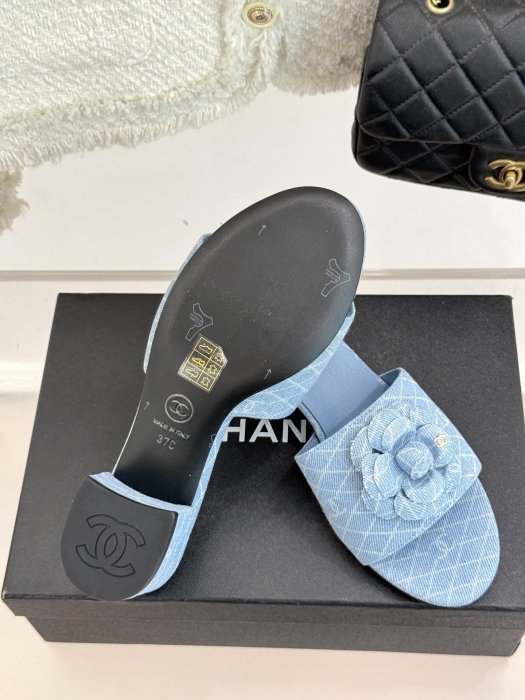 Босоножки фото 9