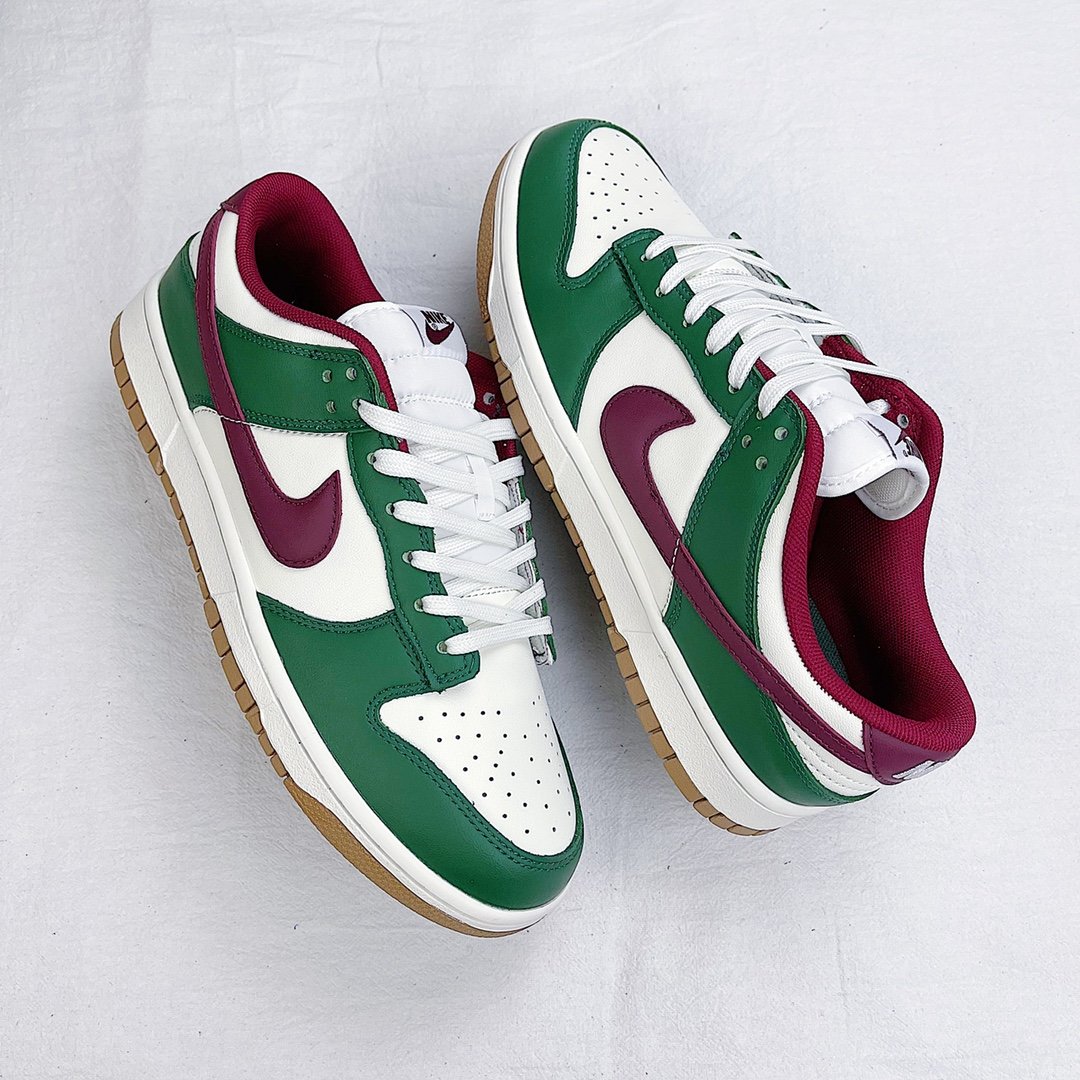 Sneakers Dunk Low Gorge Green FB7160-161 фото 2
