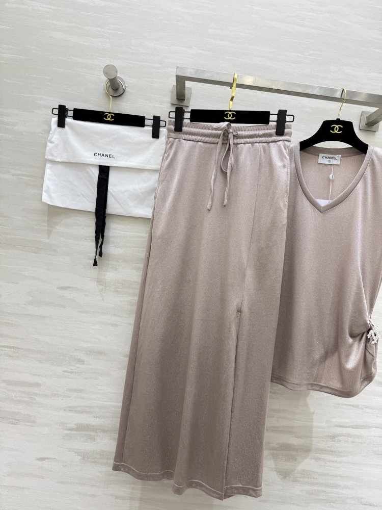 Костюм жіночий фото 5