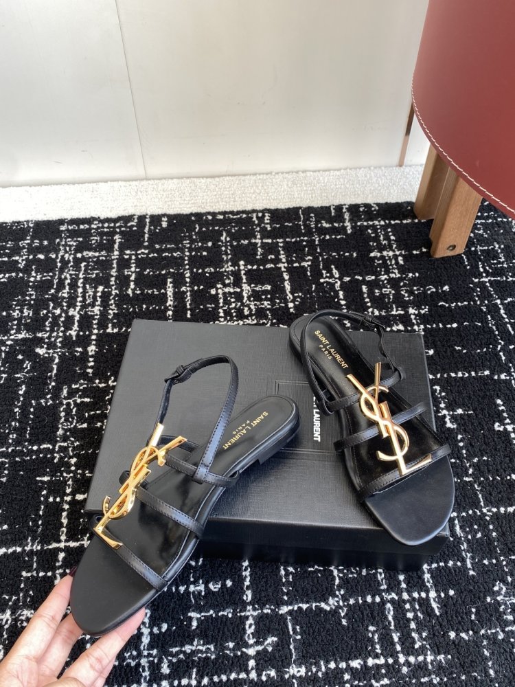 Босоножки фото 7