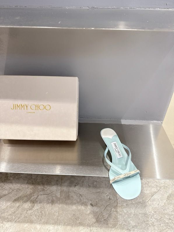 Босоножки фото 2