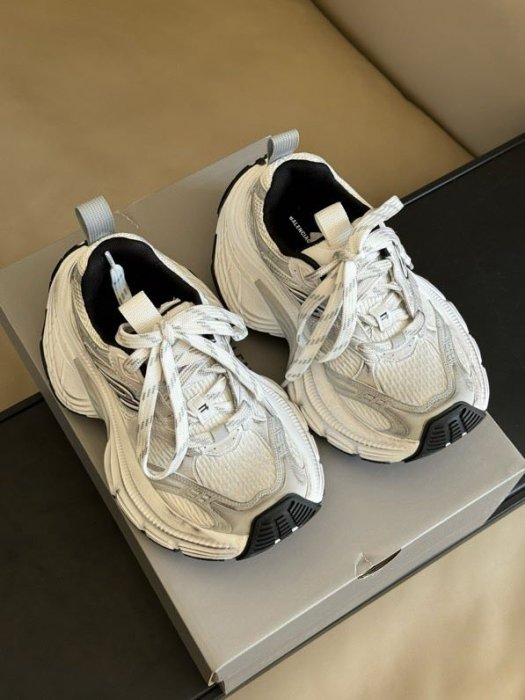 Sneakers Balenciaga 10XL фото 3