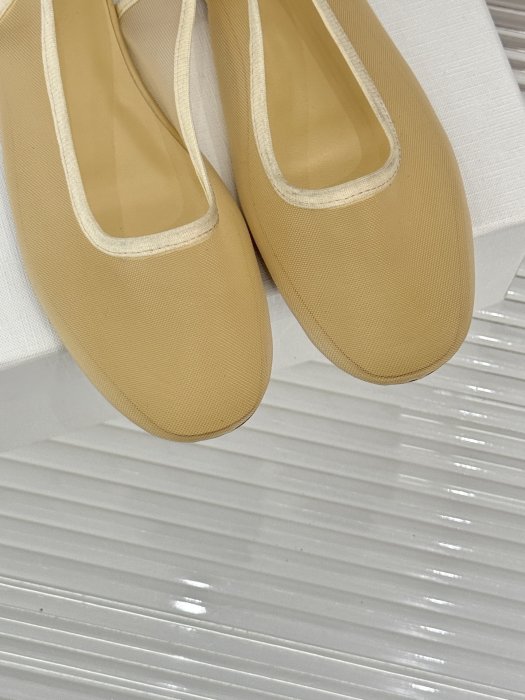 Босоножки фото 7