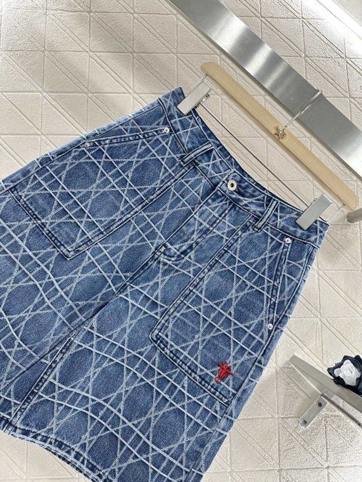 Shorts women's фото 8