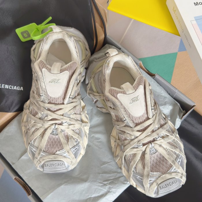 Кроссовки Balenciaga 3XL Extreme Lace