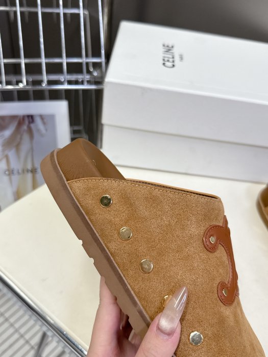 Шлепанцы женские фото 7