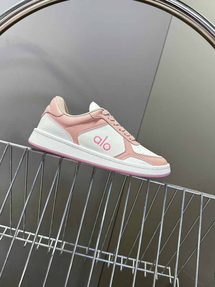 Sneakers women's фото 5