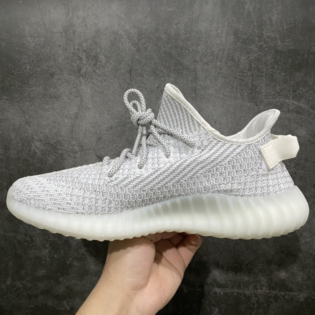 Кроссовки Yeezy 350 V2 EF2367 фото 2