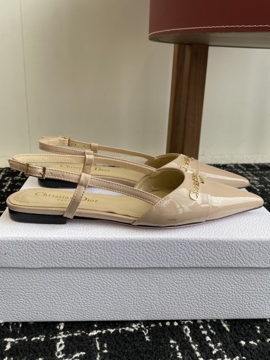 Босоножки фото 2